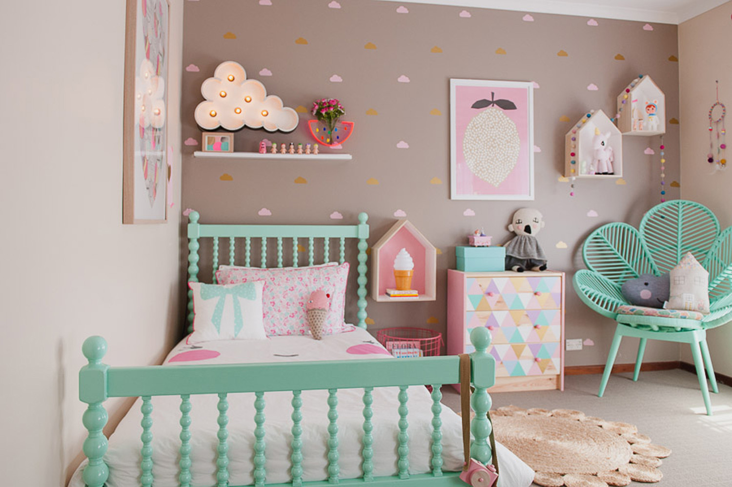 Ideas For Kids Bedrooms
 27 Stylish Ways to Decorate your Children s Bedroom The
