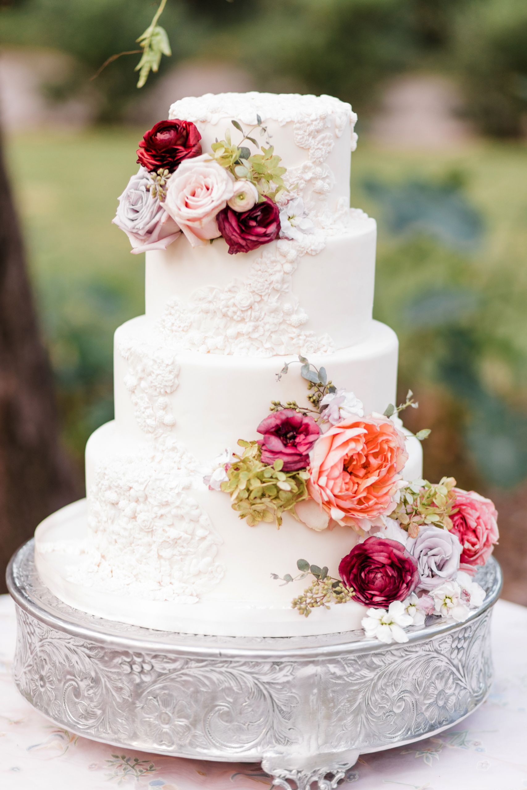 Images Of Wedding Cakes
 44 Wedding Cakes with Fresh Flowers