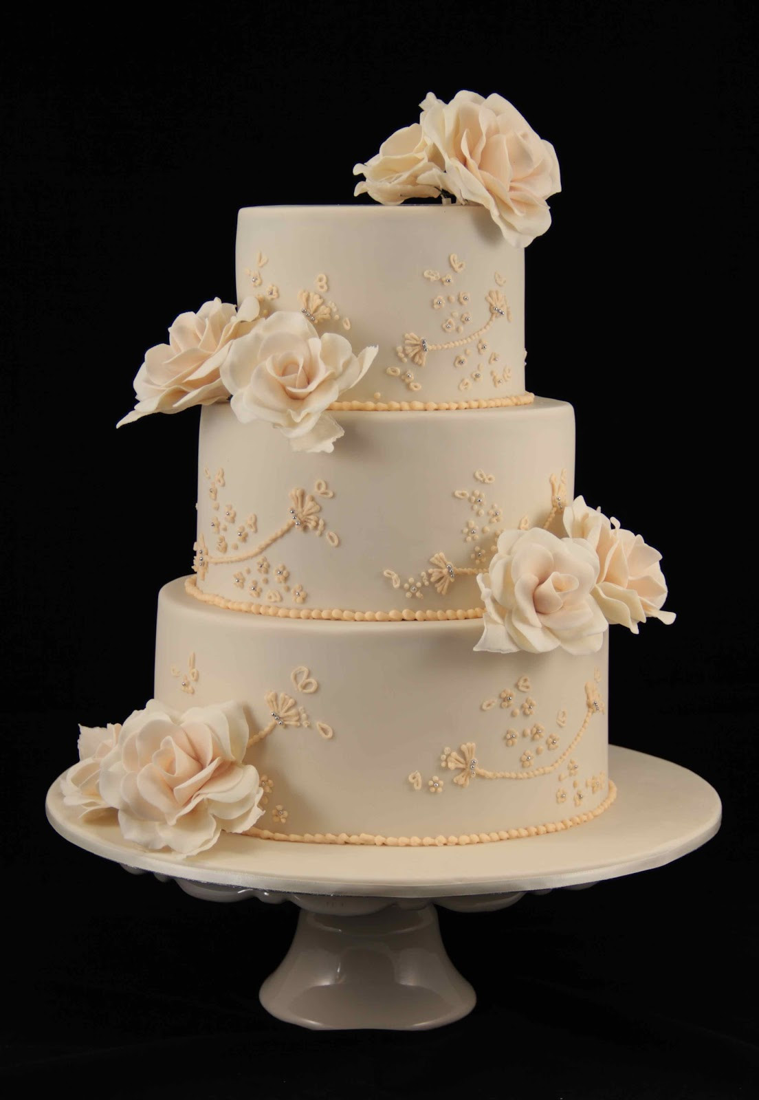 Images Of Wedding Cakes
 Bakerz Dad Rose Wedding Cake