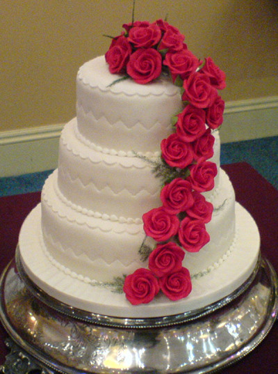 Images Of Wedding Cakes
 sports Beautiful Wedding Cakes