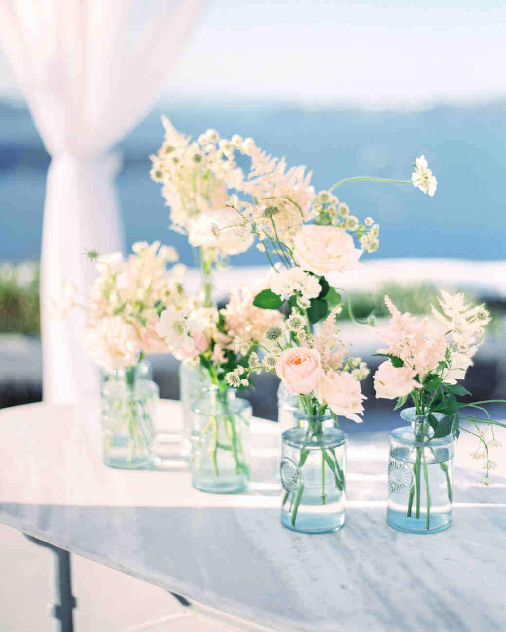 Inexpensive Flowers For Wedding
 Elegant and Affordable Wedding Flower Ideas We Love