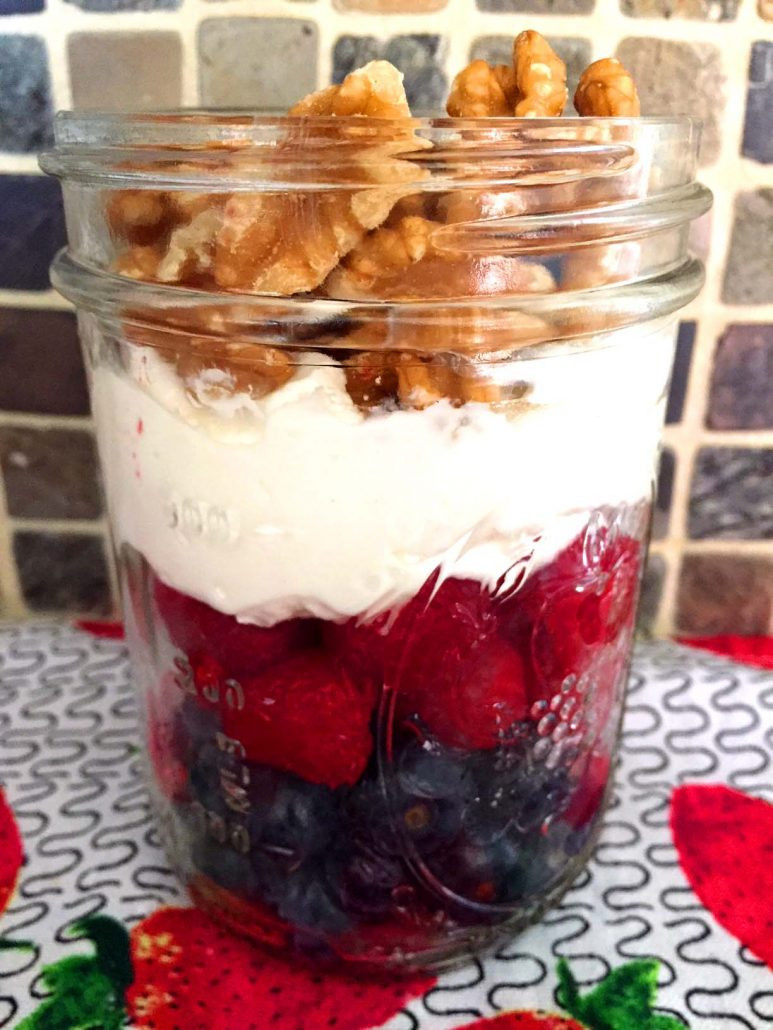 Keto Diet Yogurt
 Low Carb Yogurt Breakfast With Berries And Nuts – Melanie