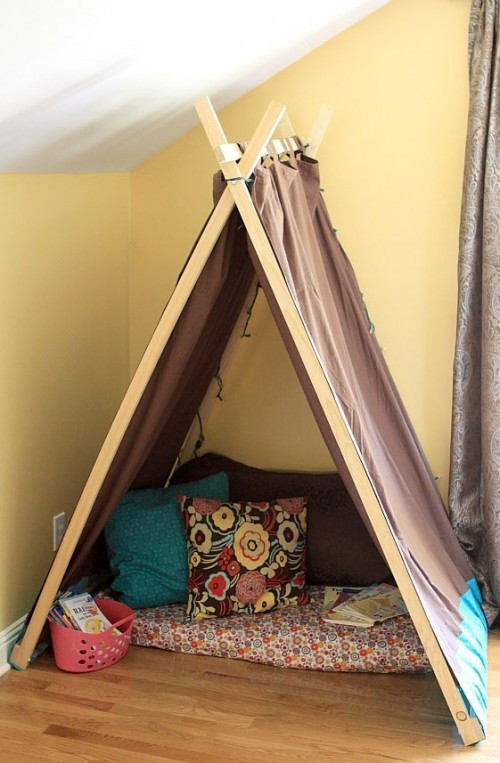 Kids Indoor Tent
 10 Cool DIY Play Tents For Your Kids