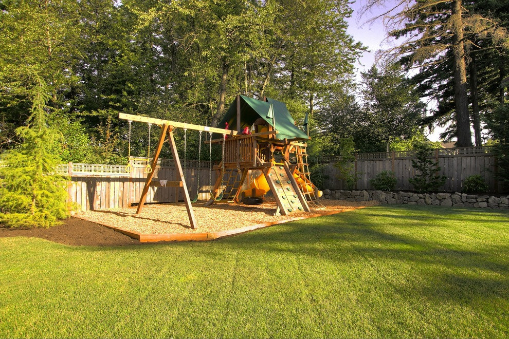 Kids Outdoor Play Area
 Modern Backyard With Kids Outdoor Play Area 37