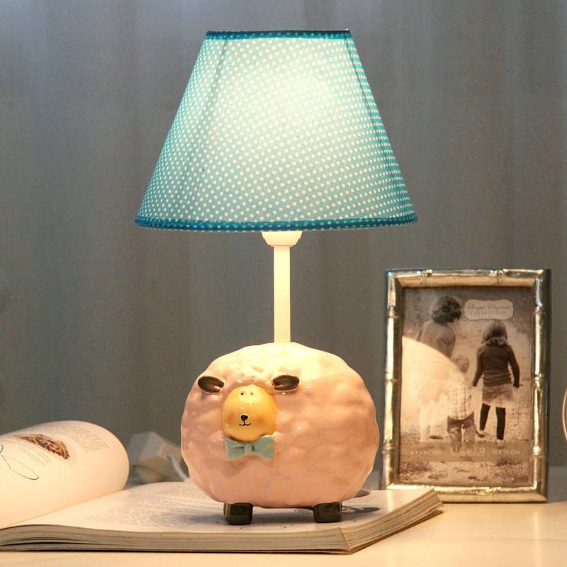 Kids Room Table Lamp
 Sheep Creative Fashion Children39s Room A Small Lamp Table