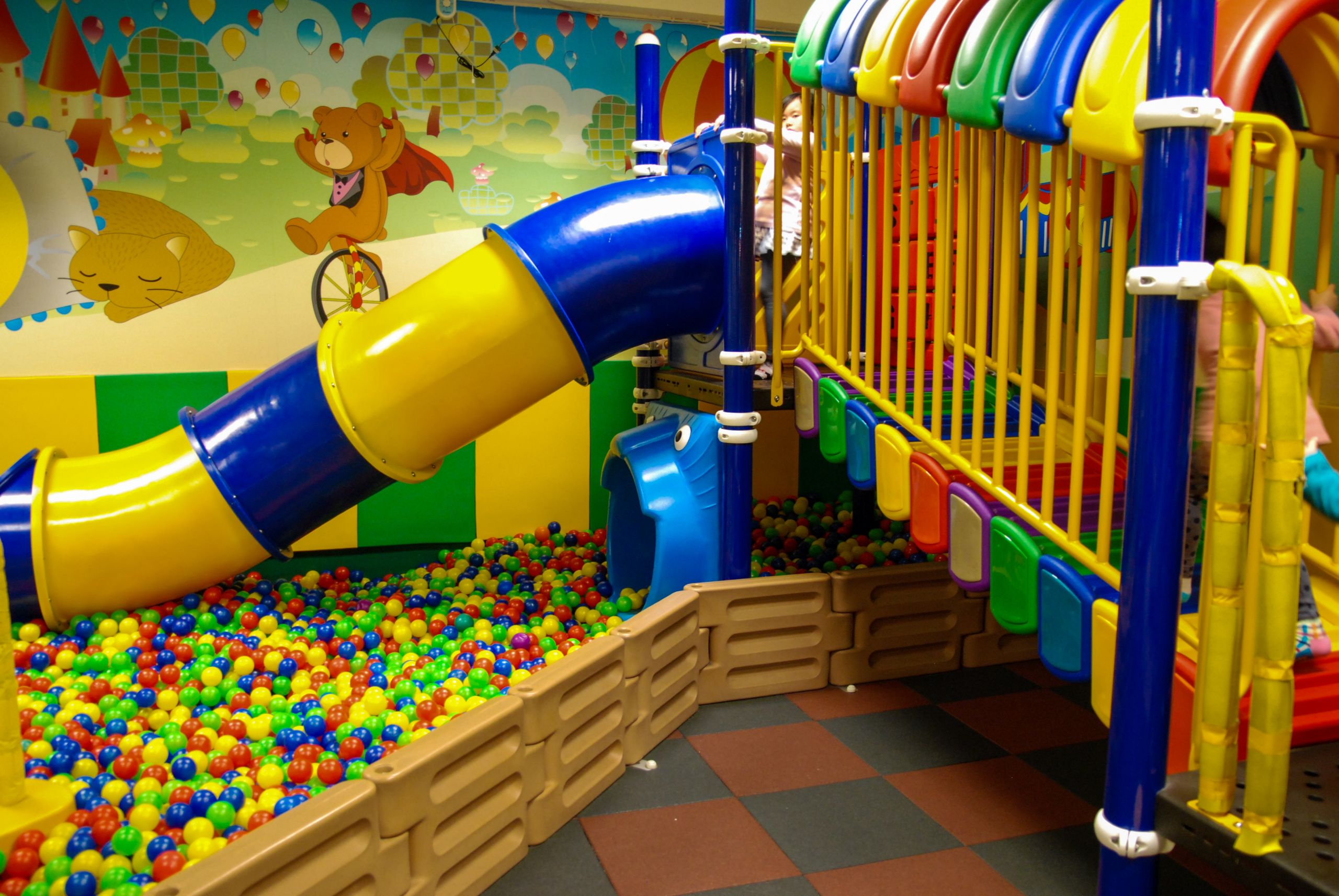 Kidsplay Indoor Fun
 PinFu World The Biggest Indoor Play Area We Know