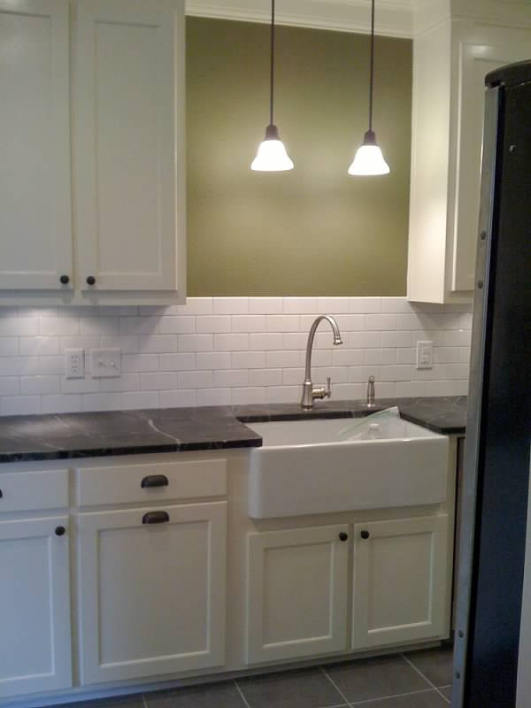 Kitchen Pendant Lighting Over Sink
 Anyone have a pendant light above their kitchen sink