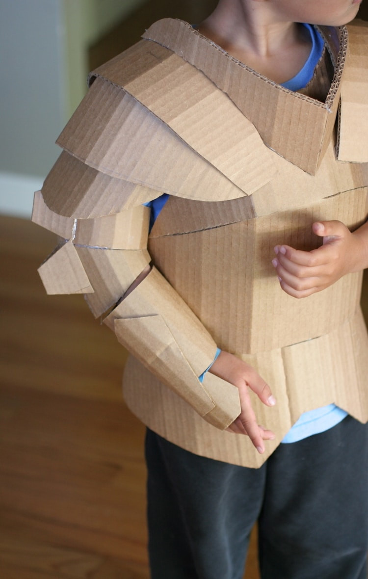 Knight Costume DIY
 Fantastical Cardboard Costume DIY Turns Boxes into Knight