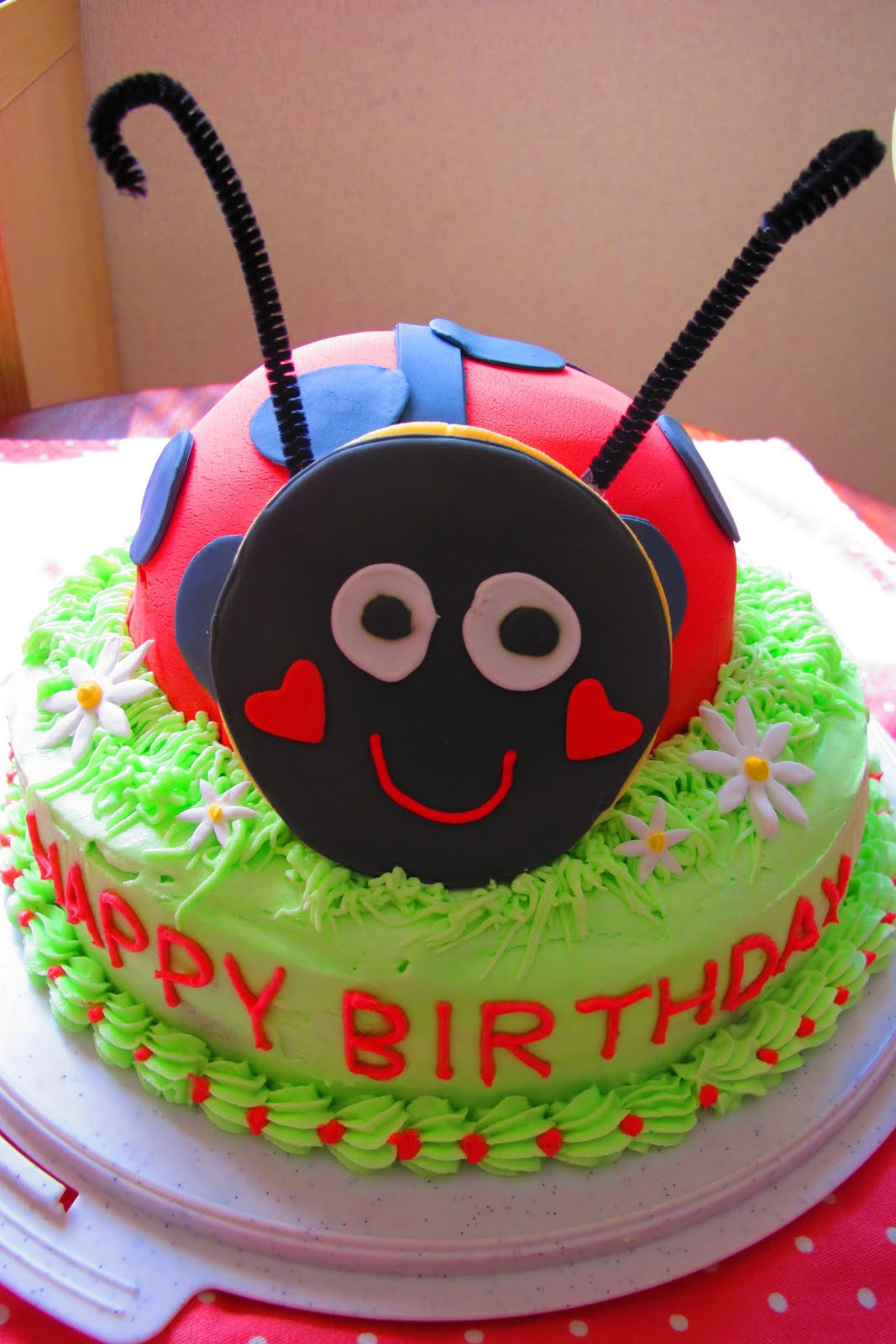 Ladybug Birthday Cakes
 Tortelicious Ladybug Birthday Party