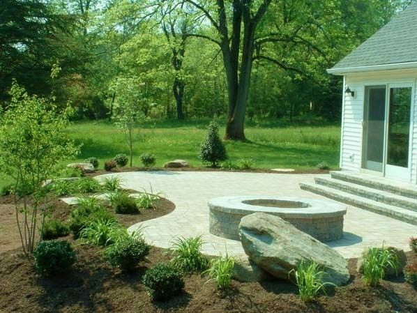 Landscaping Ideas Around Patio
 landscaping around patios Bing images