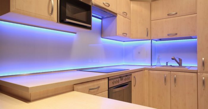 Light Kitchen Cabinet Ideas
 20 Distinctive Kitchen Lighting Ideas for Your Wonderful