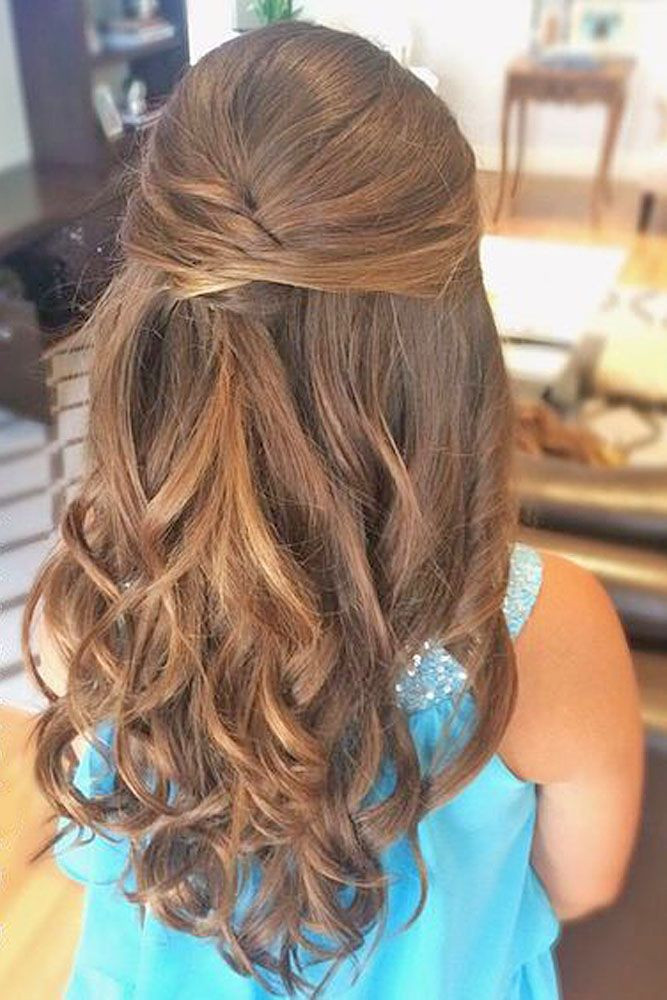 Lil Girl Hairstyles For Wedding
 Best 25 Flower girl hairstyles ideas on Pinterest