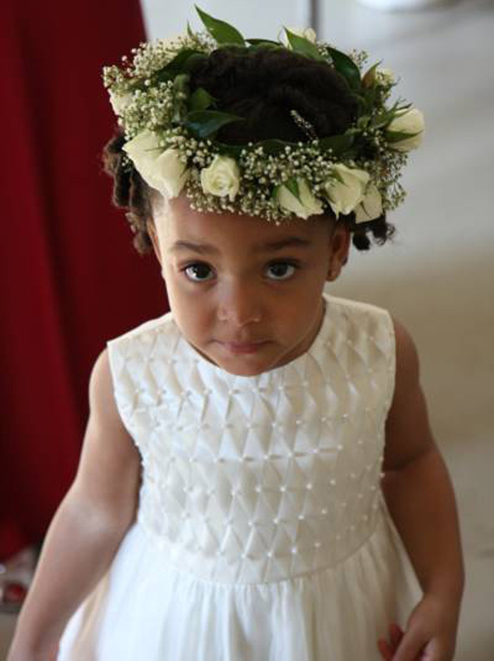 Lil Girl Hairstyles For Wedding
 Wedding Hairstyles For Little Girls Elle Hairstyles