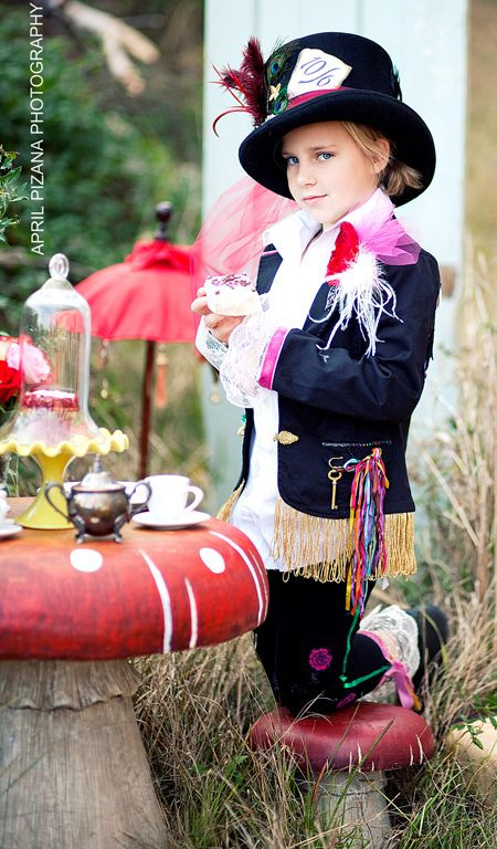 Mad Hatter Tea Party Costume Ideas
 Crazy Cute Fairytale Toadstool Table set from Junk Gypsy