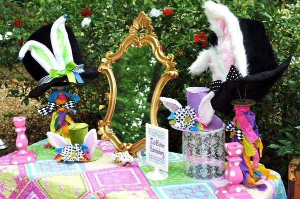 Mad Hatter Tea Party Ideas For Adults
 Tea party ideas for kids and adults – themes decoration