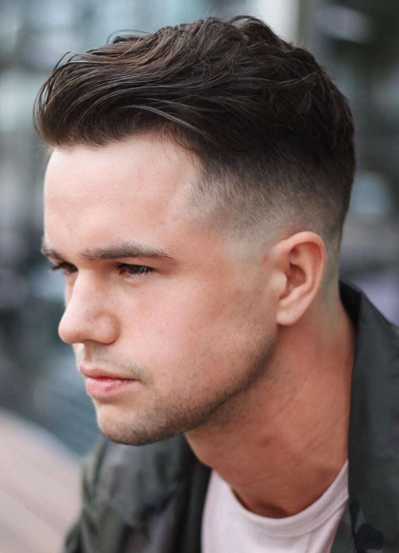 Male Haircuts For Round Faces
 20 Selected Haircuts for Guys With Round Faces