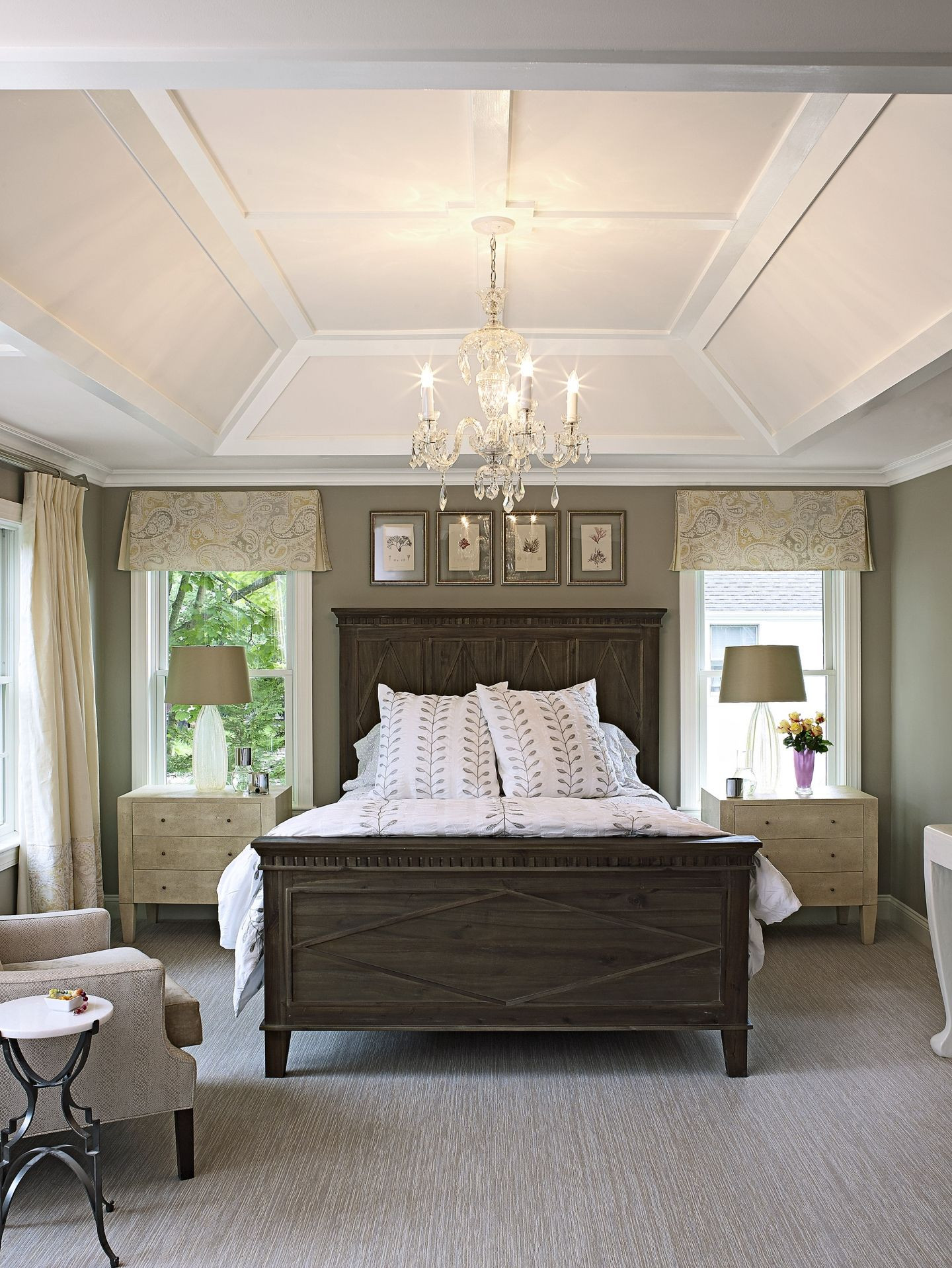 Master Bedroom Ceiling Ideas
 Bold Colors and Design Choices Transform a 1950s Colonial