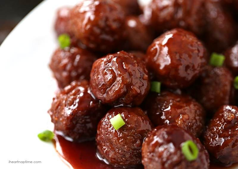 Meatballs With Grape Jelly And Bbq Sauce
 Crock pot grape jelly & BBQ meatballs only 3 ingre nts