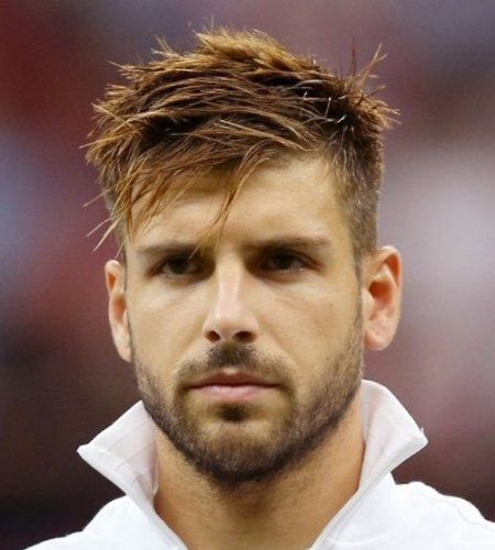 Mens Soccer Haircuts
 221 best images about soccer boo on Pinterest