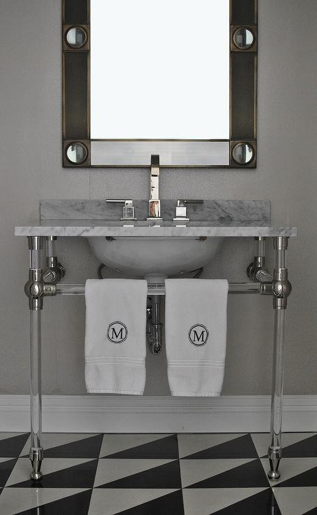 Metal Bathroom Vanity
 Industrial Metal Bathroom Vanity Design Ideas