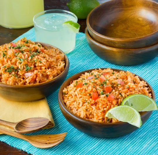 Mexican Restaurant Rice
 Restaurant Style Mexican Rice Cocinando con Alena