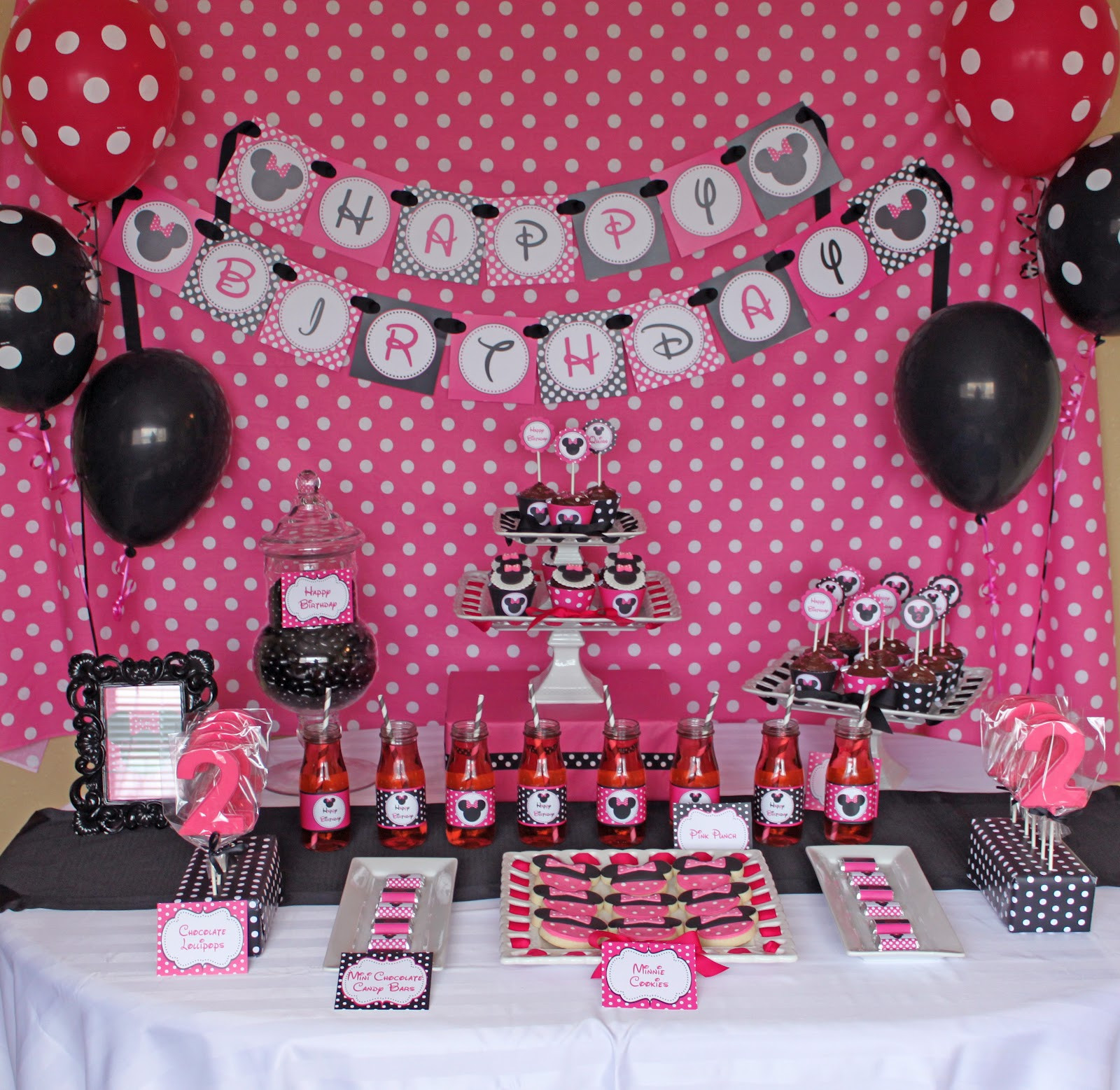 Minnie Birthday Party Ideas
 Minnie Mouse Party Decorations