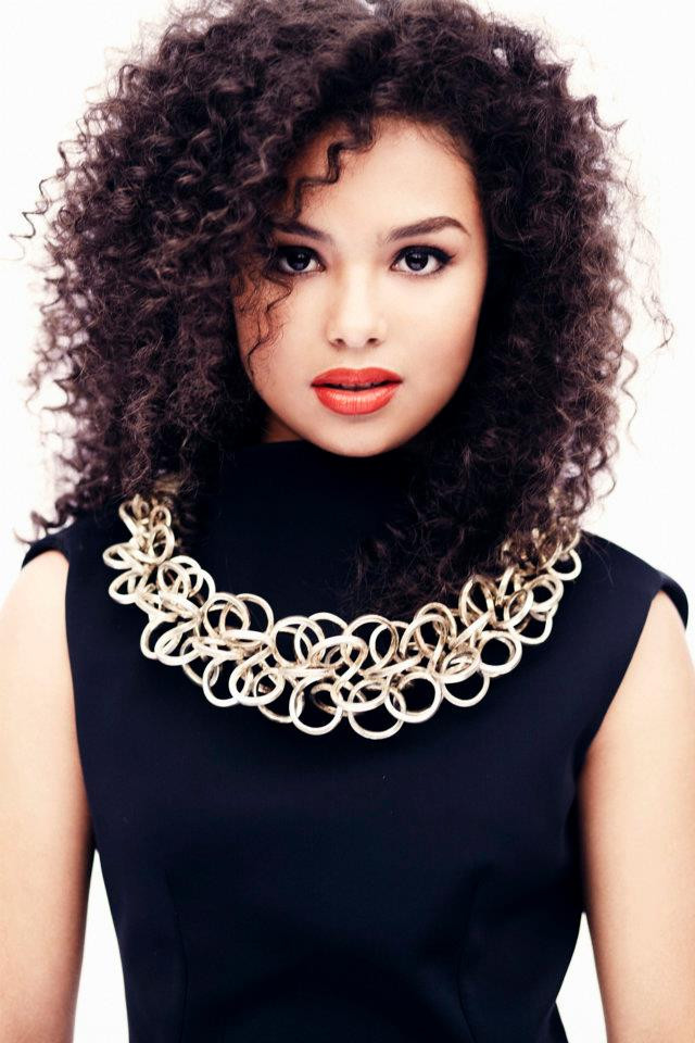 Mixed Girl Short Hairstyles
 21 Mixed Curly Hairstyles For Chicks Feed Inspiration