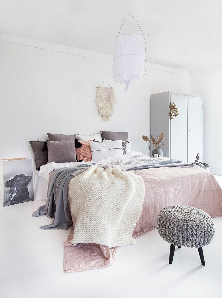 Modern Bedroom Ideas Pinterest
 Поймать розового фламинго или как использовать розовый