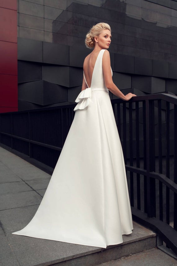 Modern Wedding Dresses
 modern wedding gown modern wedding dress simple stylish