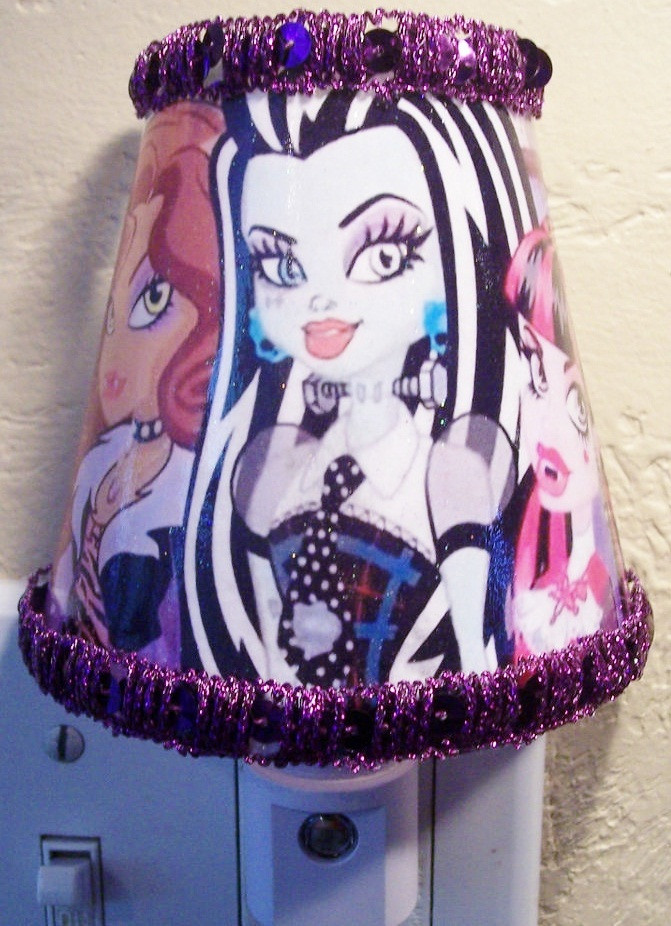 Monster High Bedroom Decor
 Monster High Bedding and Room Decor Unique Novelty Gifts