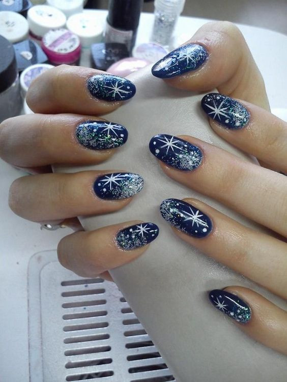 Nail Designs For New Years
 20 Nail Designs for New Years Eve Pretty Designs
