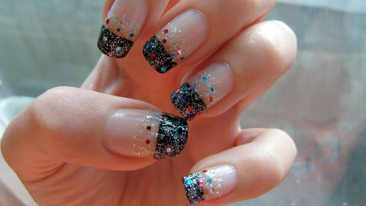 Nail Designs For New Years
 Easy New Year s Eve Nail Art Tutorial