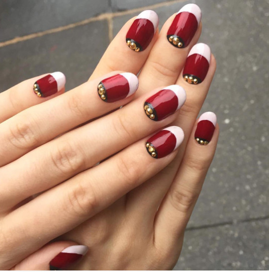 Nail Designs Gallery
 The Best Christmas Nail Art From Instagram
