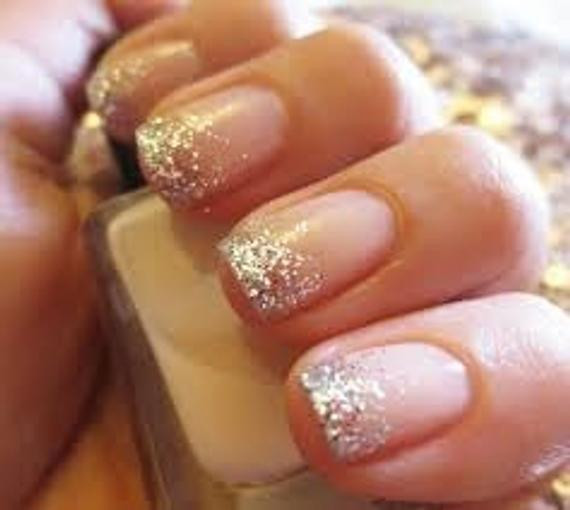 Natural Glitter Nails
 Natural pink press on nails glitter tips by