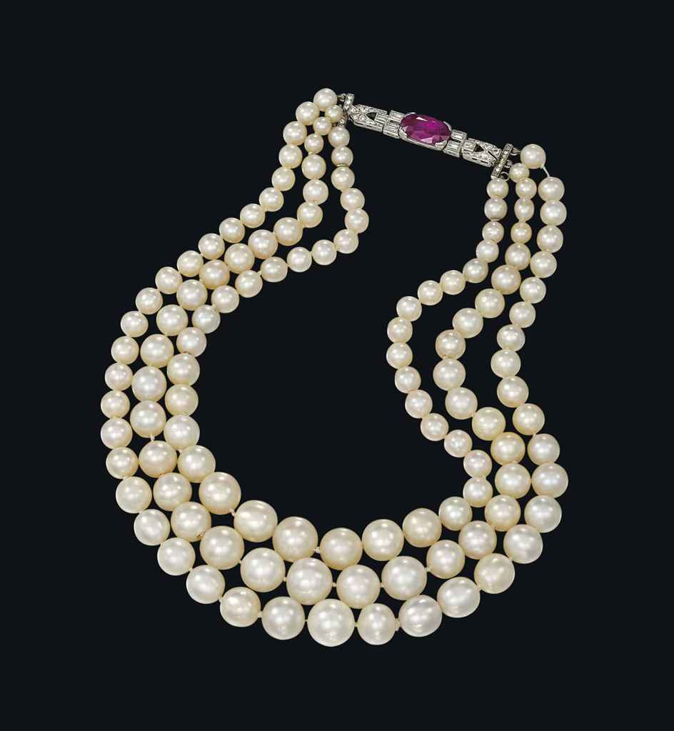 Natural Pearl Necklace
 AN IMPORTANT NATURAL PEARL NECKLACE