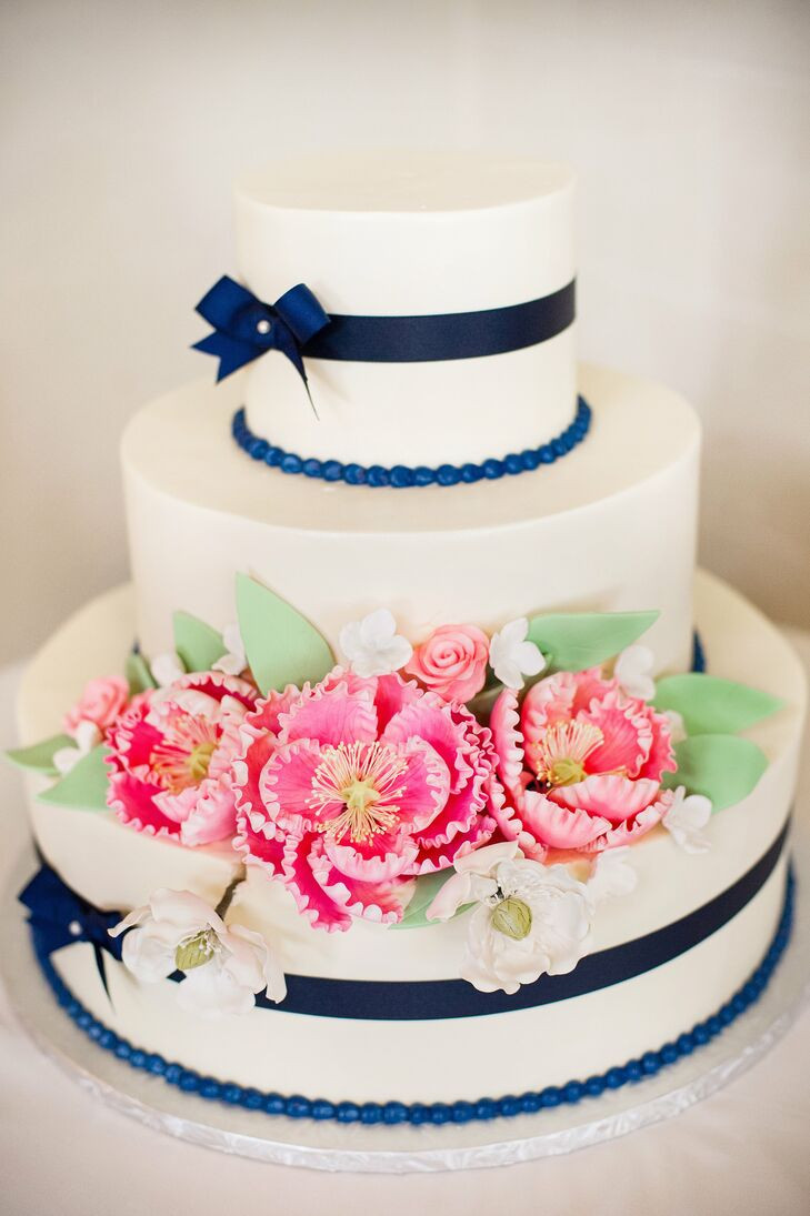 Navy Blue Wedding Cakes
 Navy Blue and White Wedding Cake