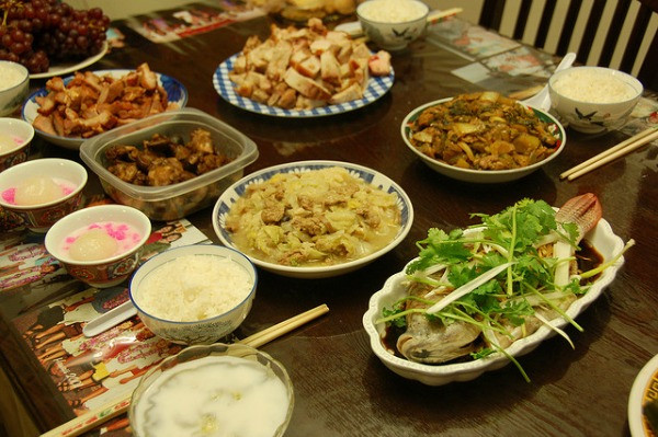 New Year Dinner Traditional
 Chinese New Year s Eve Traditions eDreams Travel Blog