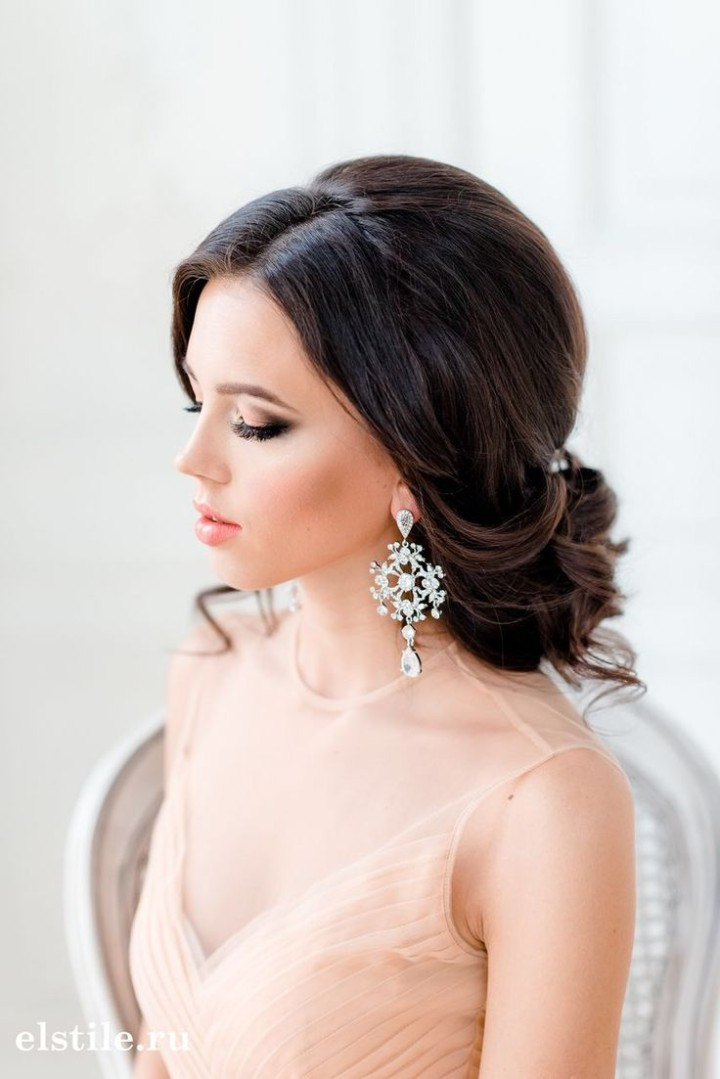 Nice Hairstyles For A Wedding
 Stunning Wedding Hairstyles for Every Bride MODwedding