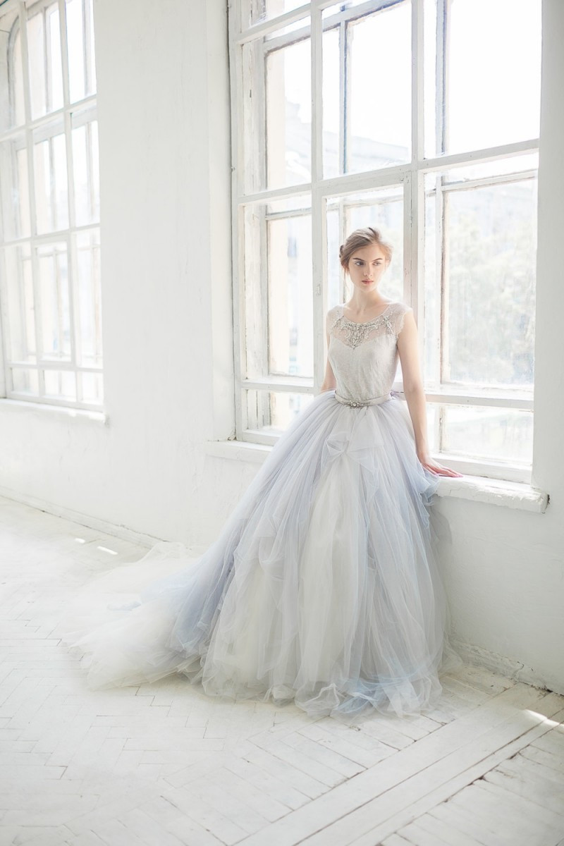 Non White Wedding Dresses
 7 Non White Wedding Dresses That Look Incredibly Gorgeous