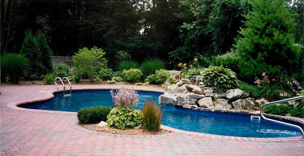 Outdoor Landscape Pool
 15 Pool Landscape Design Ideas