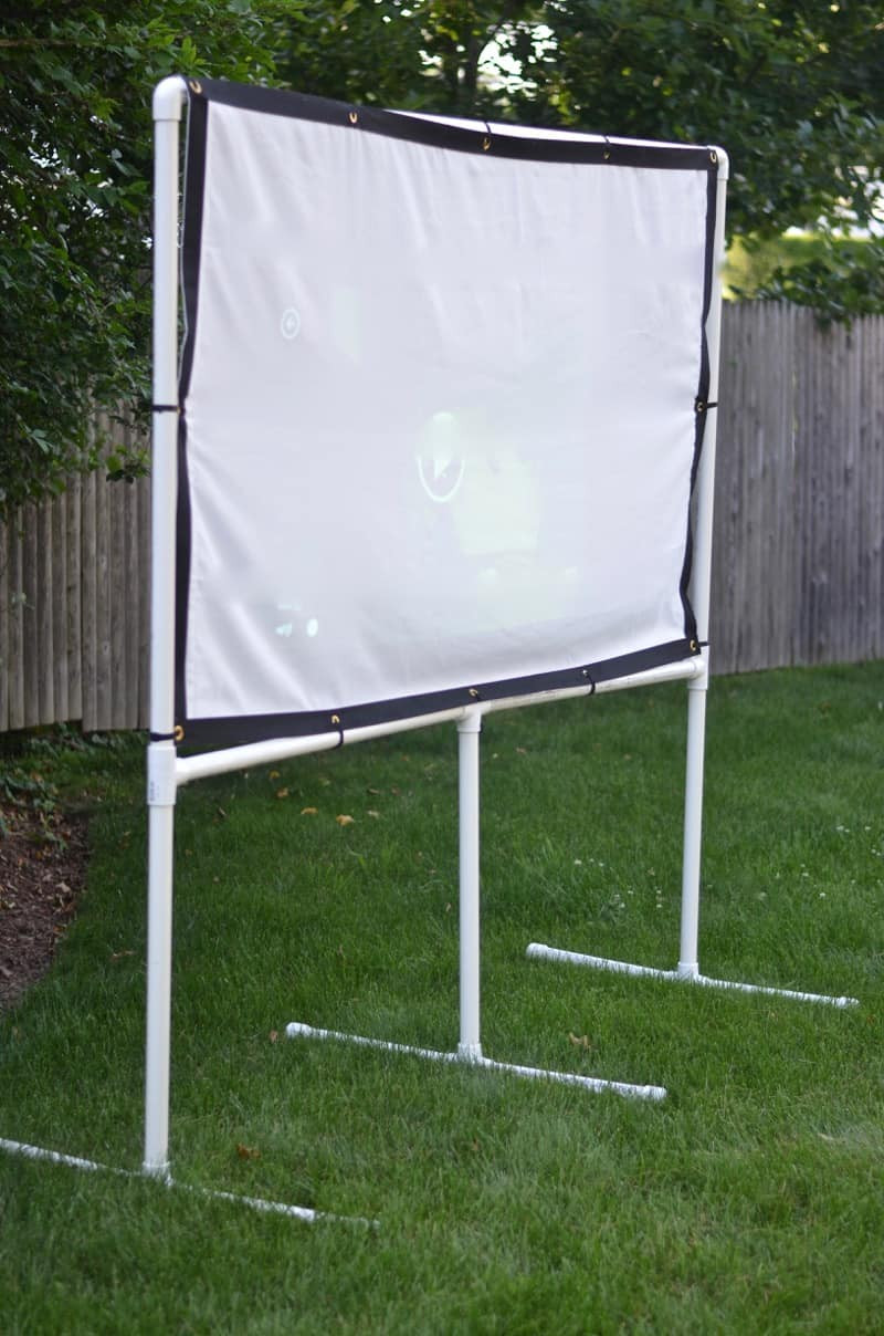 Outdoor Movie Screen DIY
 DIY Backyard Movie Screen At Charlotte s House