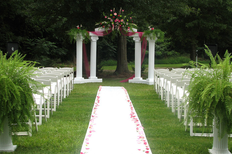 Outside Wedding Decorations
 11 Outdoor Wedding Decoration Ideas – Party Ideas