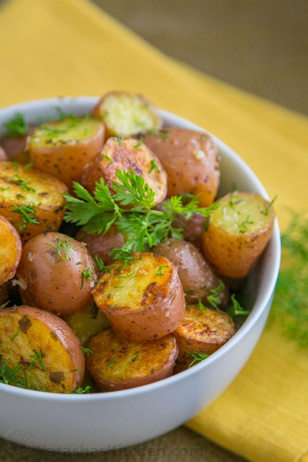 Oven Roasted Baby Red Potatoes
 Easy Oven roasted baby red potatoes Natasha s Kitchen