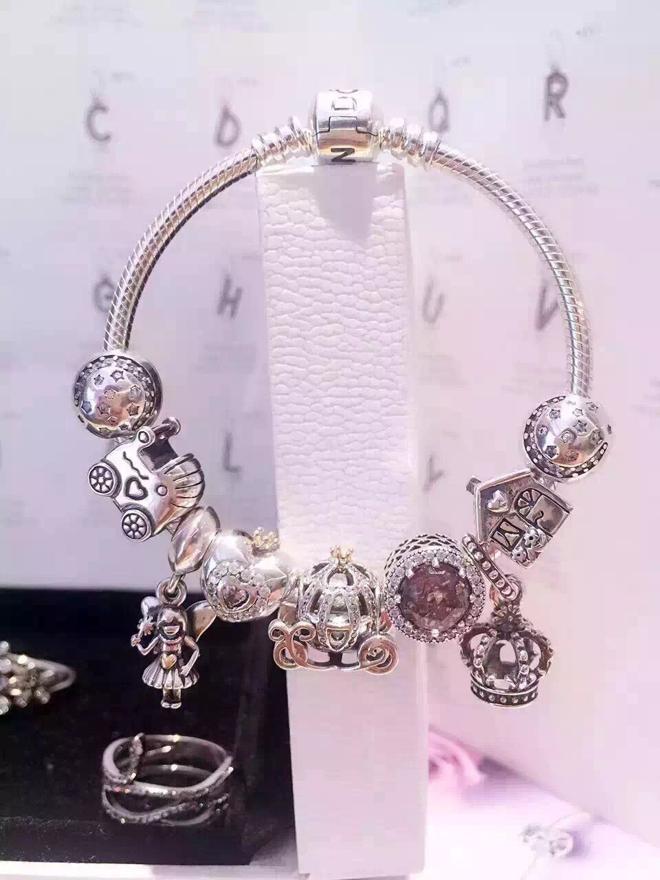 Pandora Charm Bracelet Sale
 OFF $239 Pandora Charm Bracelet Pink Hot Sale