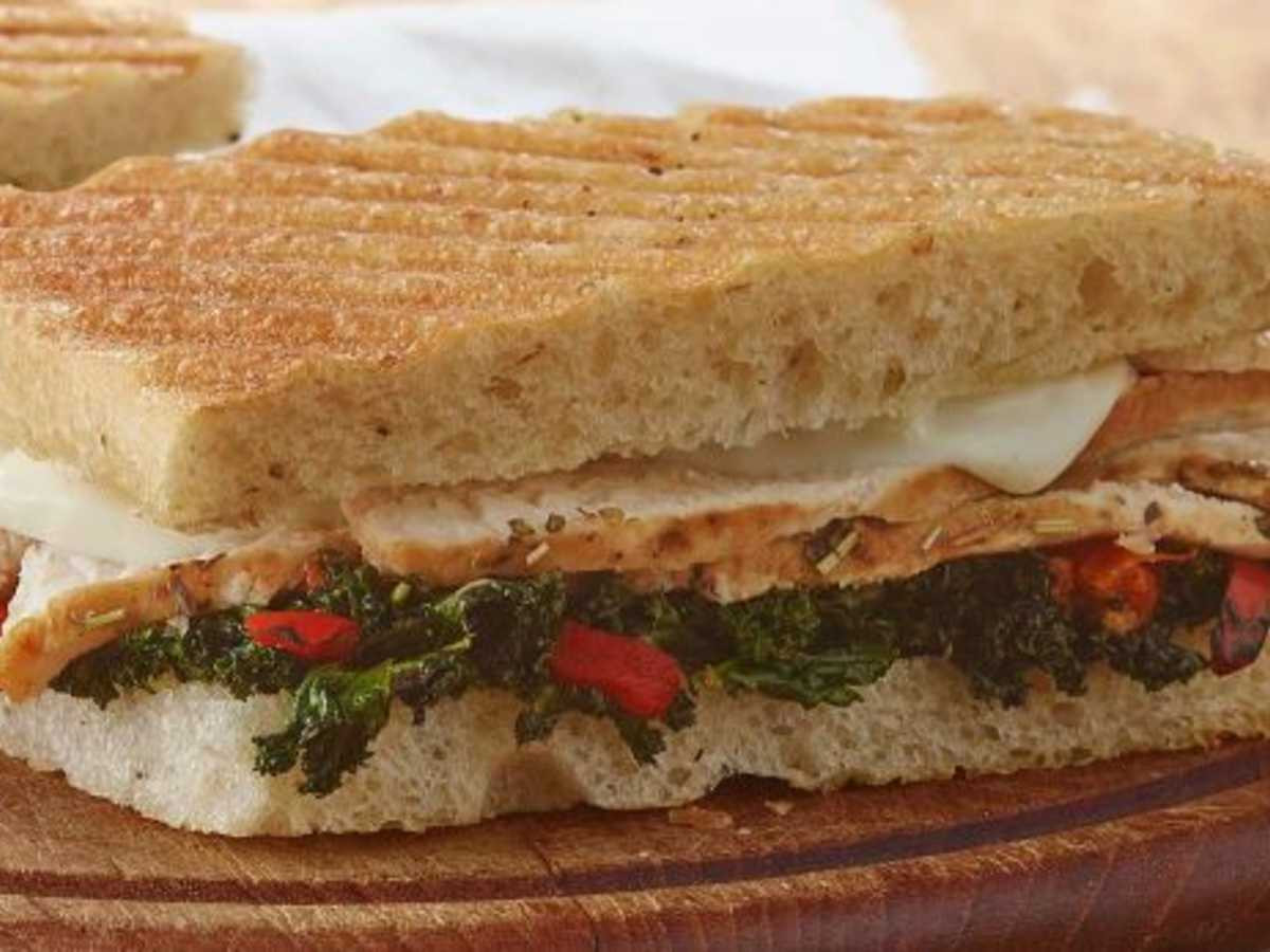 Panera Bread Roasted Turkey &amp; Avocado Blt Sandwich On Sourdough
 The Healthiest Sandwich Choices at Panera Bread Cooking