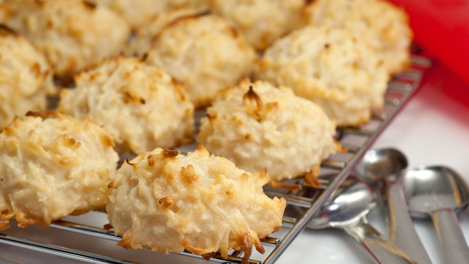 Passover Coconut Macaroons
 Why Do We Eat Coconut Macaroons on Passover