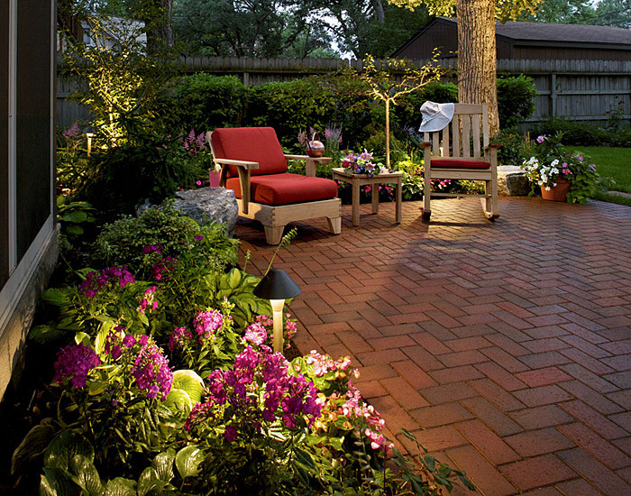 Patio Landscape Ideas
 Exclusive Landscaping Ideas to Fit Your Low Bud