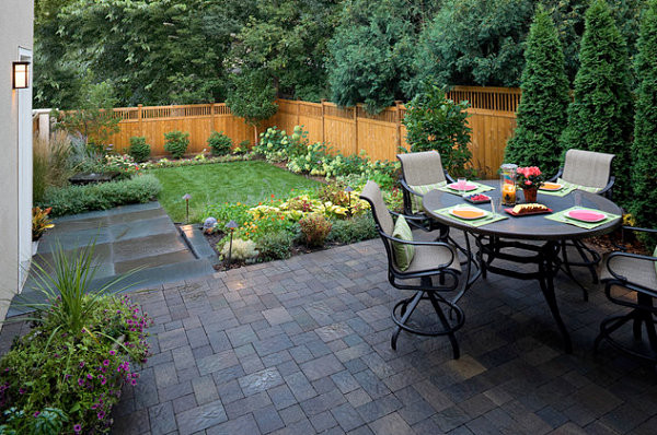 Patio Landscape Ideas
 The Art of Landscaping a Small Yard