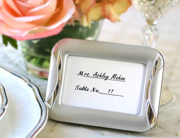 Picture Frame Wedding Favors
 Great Favors for Every Wedding