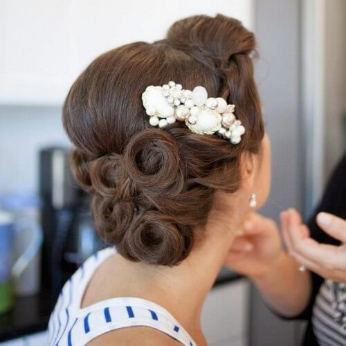 Pin Up Wedding Hairstyles
 Tap Into that Retro Glam with these 50 Pin Up Hairstyles